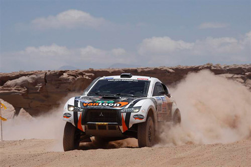 Erik van Loon de grote verrassing van de Dakar Rally 2011, top10 in zicht